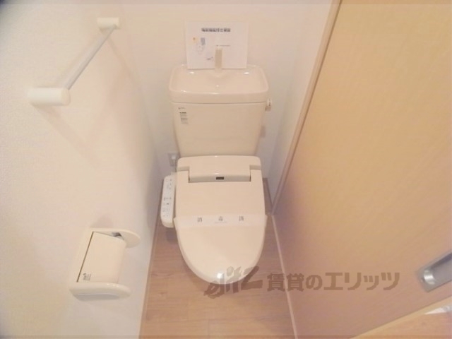 トイレ　ウォッシュレット付きで毎日清潔。