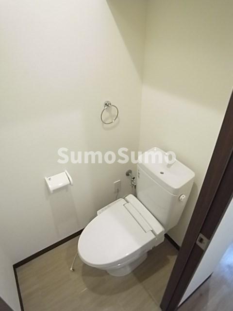 トイレ　清潔感のあるトイレです