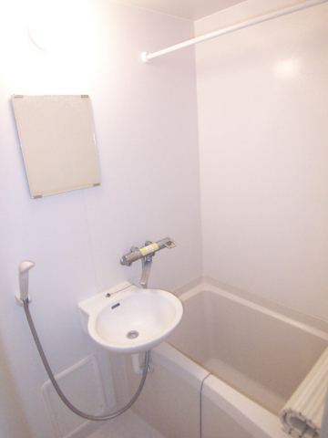 バス・シャワールーム　バス※別部屋参考写真