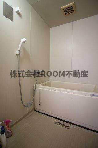 バス・シャワールーム　日々の疲れを癒すお風呂付です