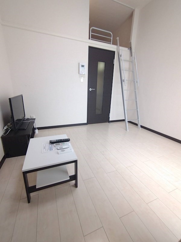 居室・リビング　リビング