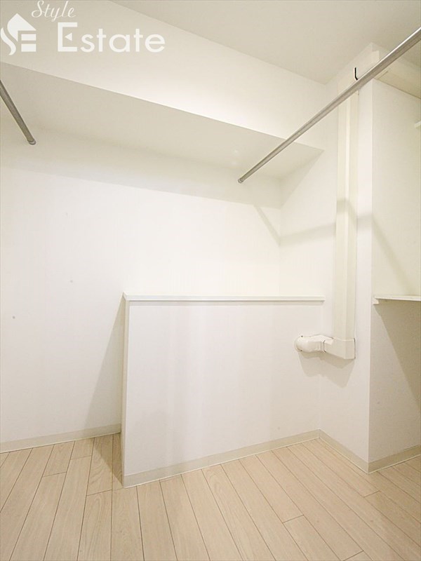 収納　ウォークインクローゼット