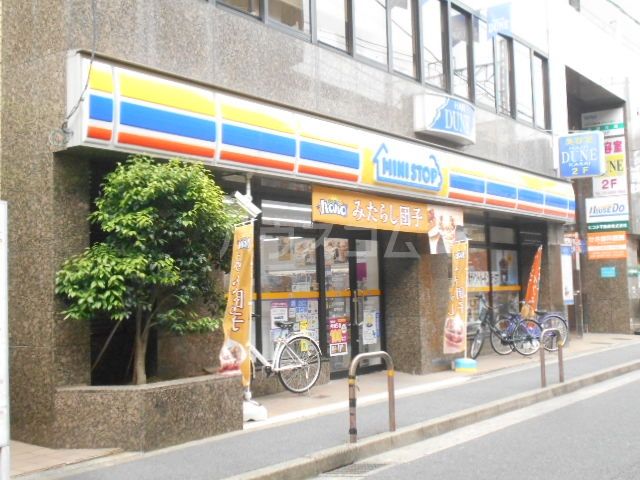 スーパー　まいばすけっと 葛西駅東店（スーパー）まで590m