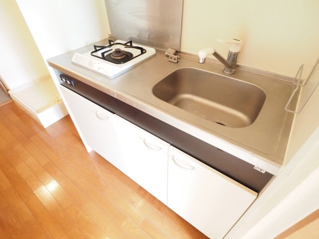 キッチン　※別部屋参考写真