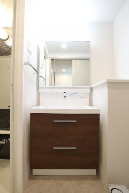 洗面設備　洗面所