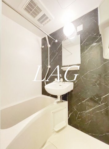 バス・シャワールーム　お風呂です。