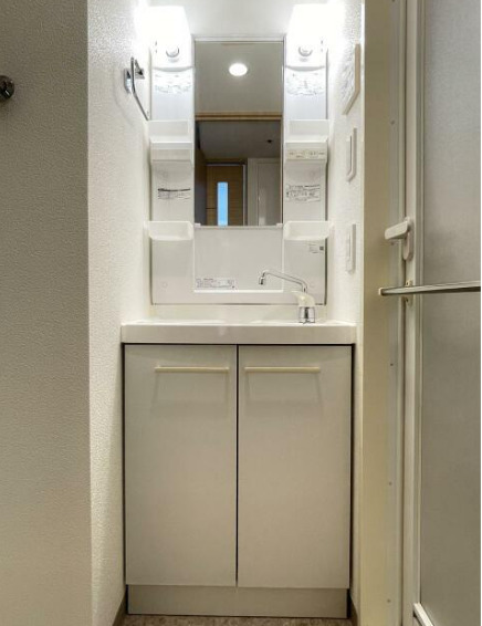 洗面設備　洗面所です