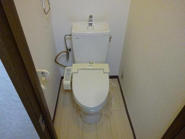 トイレ　トイレ