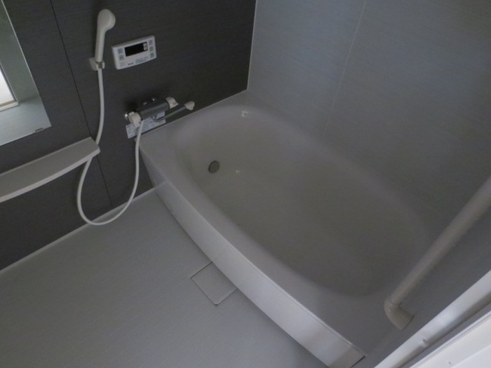 バス・シャワールーム　別の部屋の写真です。