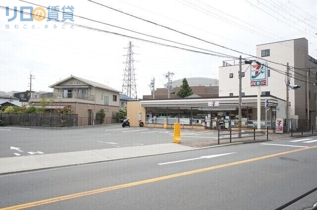 コンビニ　セブンイレブン大阪大桐3丁目店（コンビニ）まで307m
