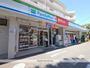 コンビニ　ファミリーマート（コンビニ）まで37m
