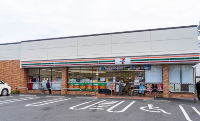 コンビニ　セブンイレブン大田区大森中3丁目店（コンビニ）まで606m