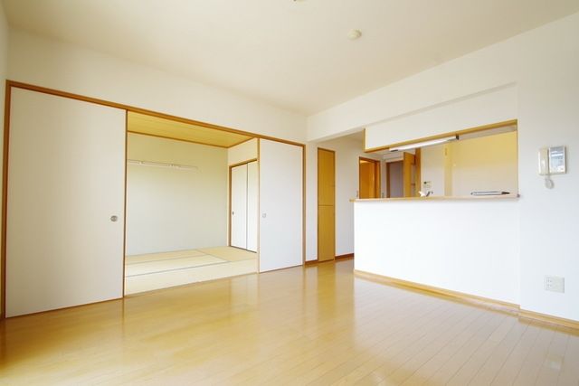 居室・リビング　★お部屋探しはタウンハウジング稲田堤店まで★