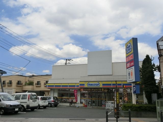 コンビニ　ミニストップ（コンビニ）まで101m