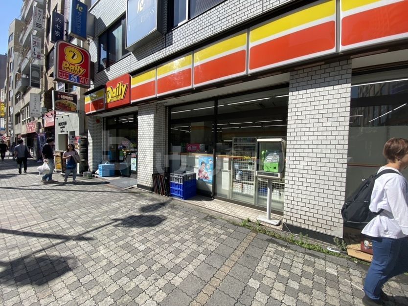 コンビニ　デイリーヤマザキ池袋2丁目店（コンビニ）まで100m