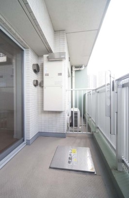 バルコニー　☆日当たり良好なバルコニー☆