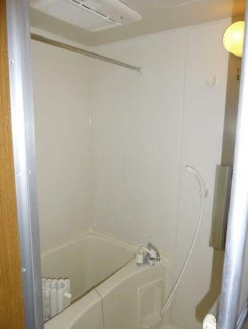 バス・シャワールーム　バスルーム