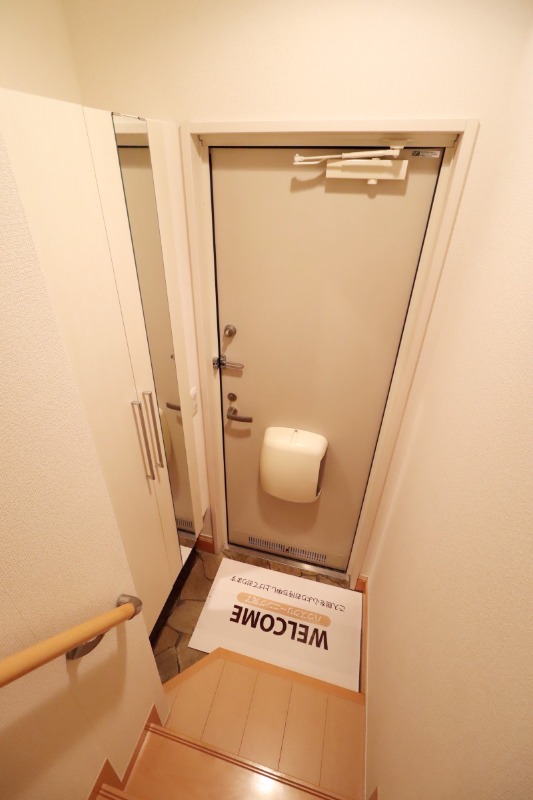 玄関　図面と現状に相違がある場合には現状を優先