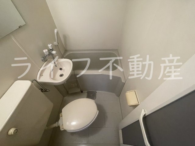 トイレ　シンプルで使いやすいトイレです