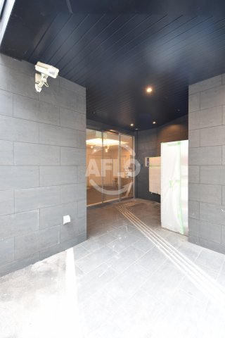 エントランス　FlairNamba(フレアナンバ）　エントランス