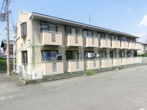 建物外観　駅まで徒歩１分！