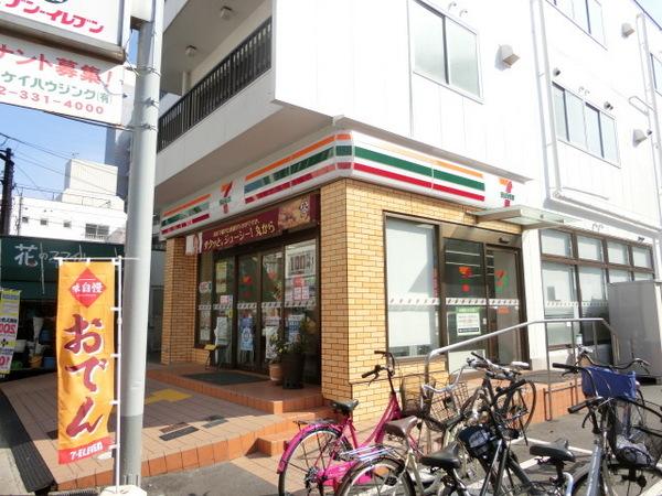 コンビニ　セブンイレブン松原上田1丁目店（コンビニ）まで298m