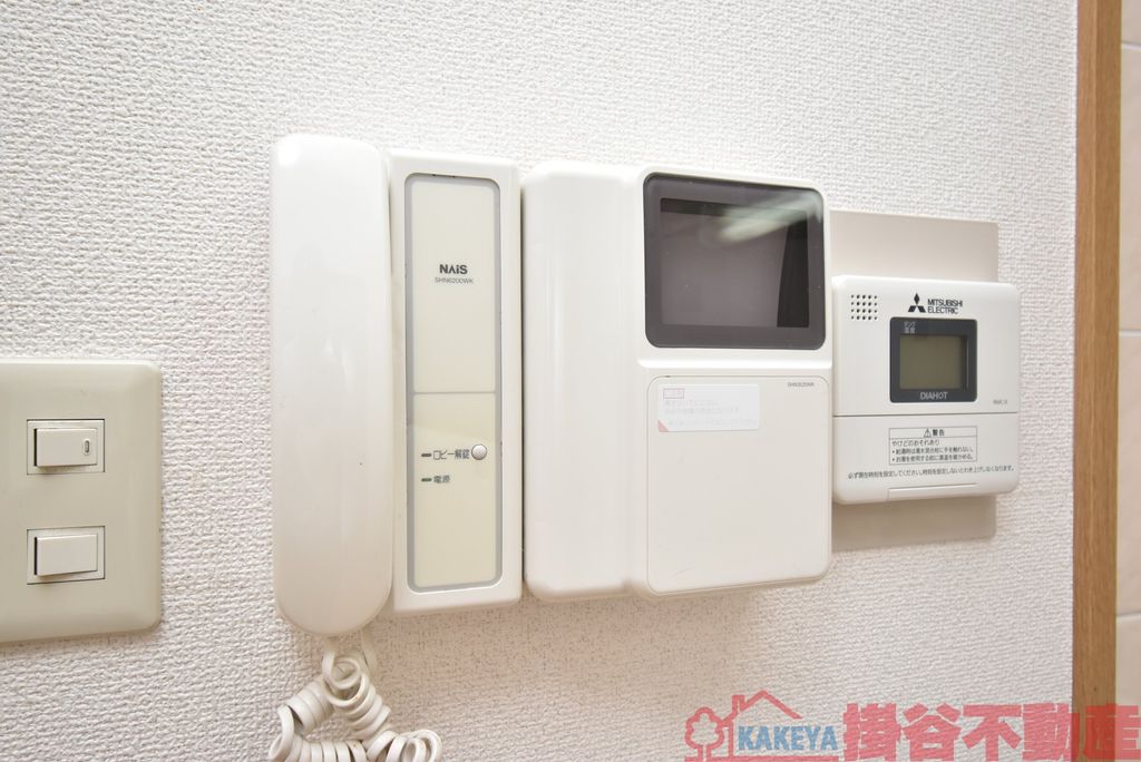 セキュリティ　モニター付きインターホン