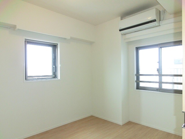 その他部屋・スペース　６帖の洋室です