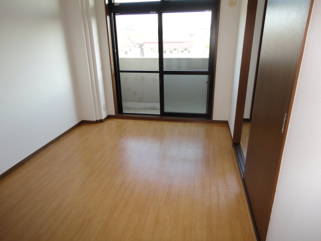 その他部屋・スペース　東側洋室