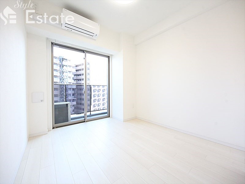 居室・リビング　内装