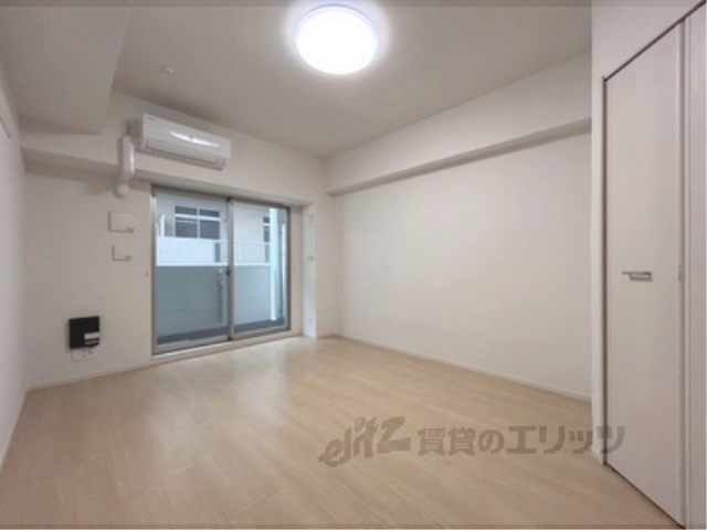 居室・リビング　洋室