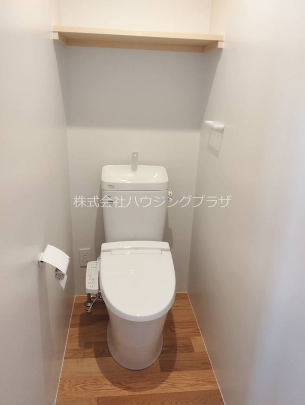 トイレ　ウォシュレット付きトイレ