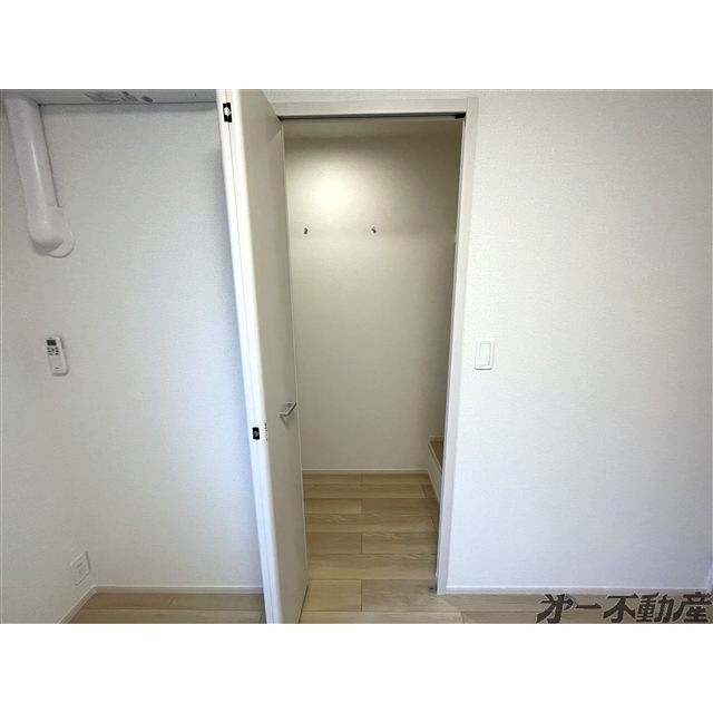 収納　ウォークインクローゼット