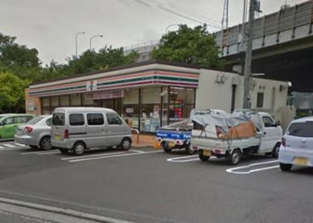 コンビニ　★★セブンイレブン（コンビニ）まで1394m