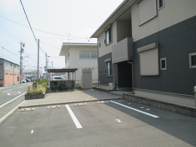 駐車場　別部屋参照・現状優先