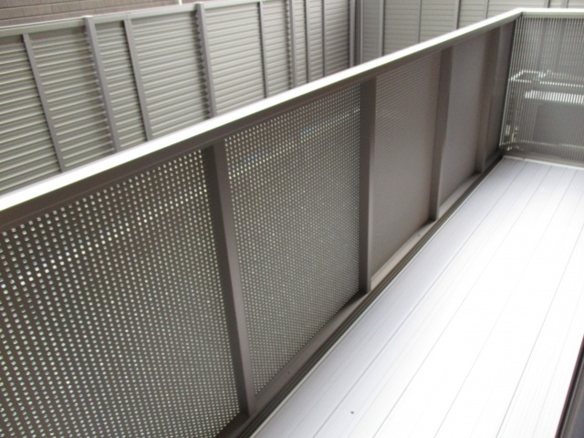 バルコニー　別部屋参照・現状優先