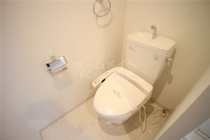 トイレ　落ち着いたトイレです