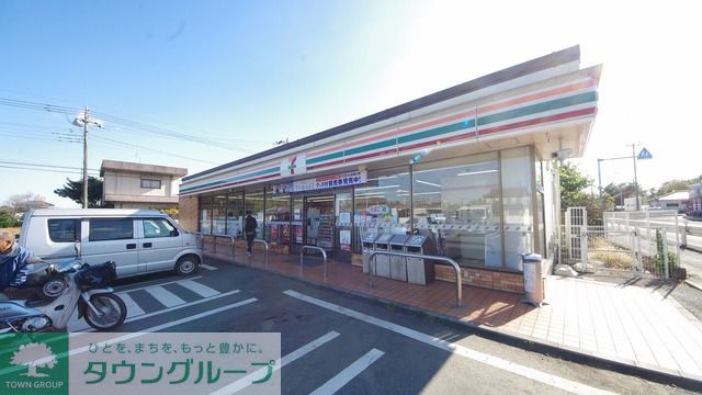 コンビニ　セブンイレブン東松山東平店（コンビニ）まで1210m