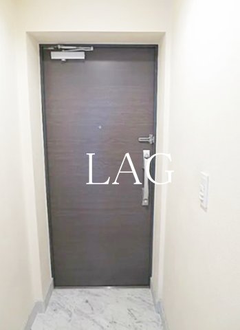 玄関　玄関です。