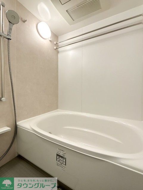 バス・シャワールーム　※写真は同タイプ住戸です。