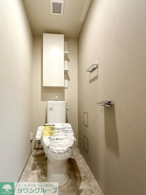 トイレ　※写真は同タイプ住戸です。