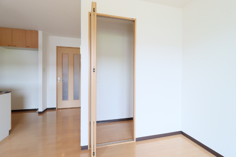 収納　図面と現状に相違がある場合には現状を優先