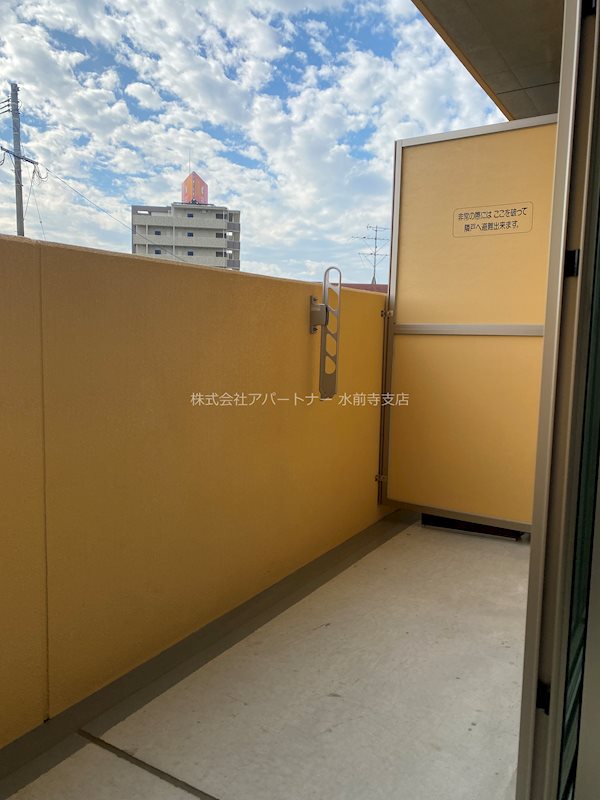 バルコニー　洗濯物が干せるベランダです！※イメージ