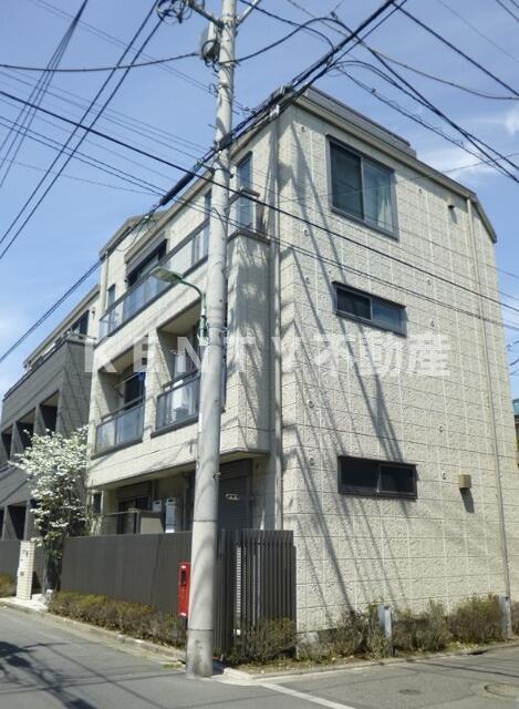 建物外観　落ち着いた雰囲気の外観です