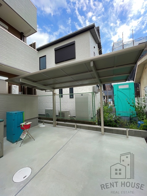 その他共有部分　外観（建築中）