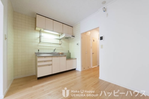 居室・リビング　同タイプ別部屋写真現況優先