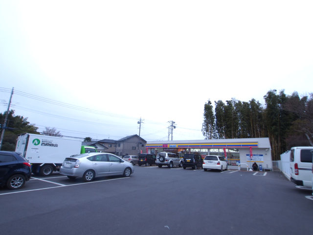 コンビニ　ミニストップ水戸見川3丁目店（コンビニ）まで686m