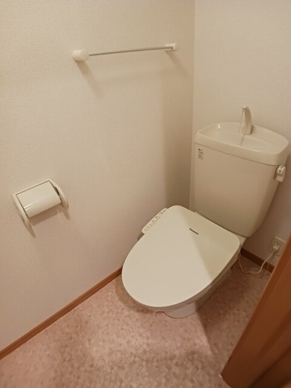 トイレ　図面と現状に相違がある場合には現状を優先