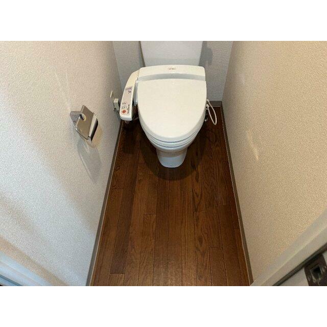 トイレ　※過去退去時のお写真です