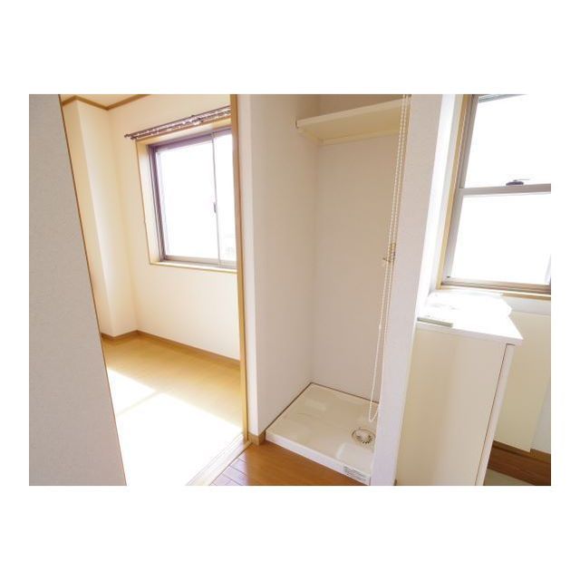 その他設備　洗濯機置き場